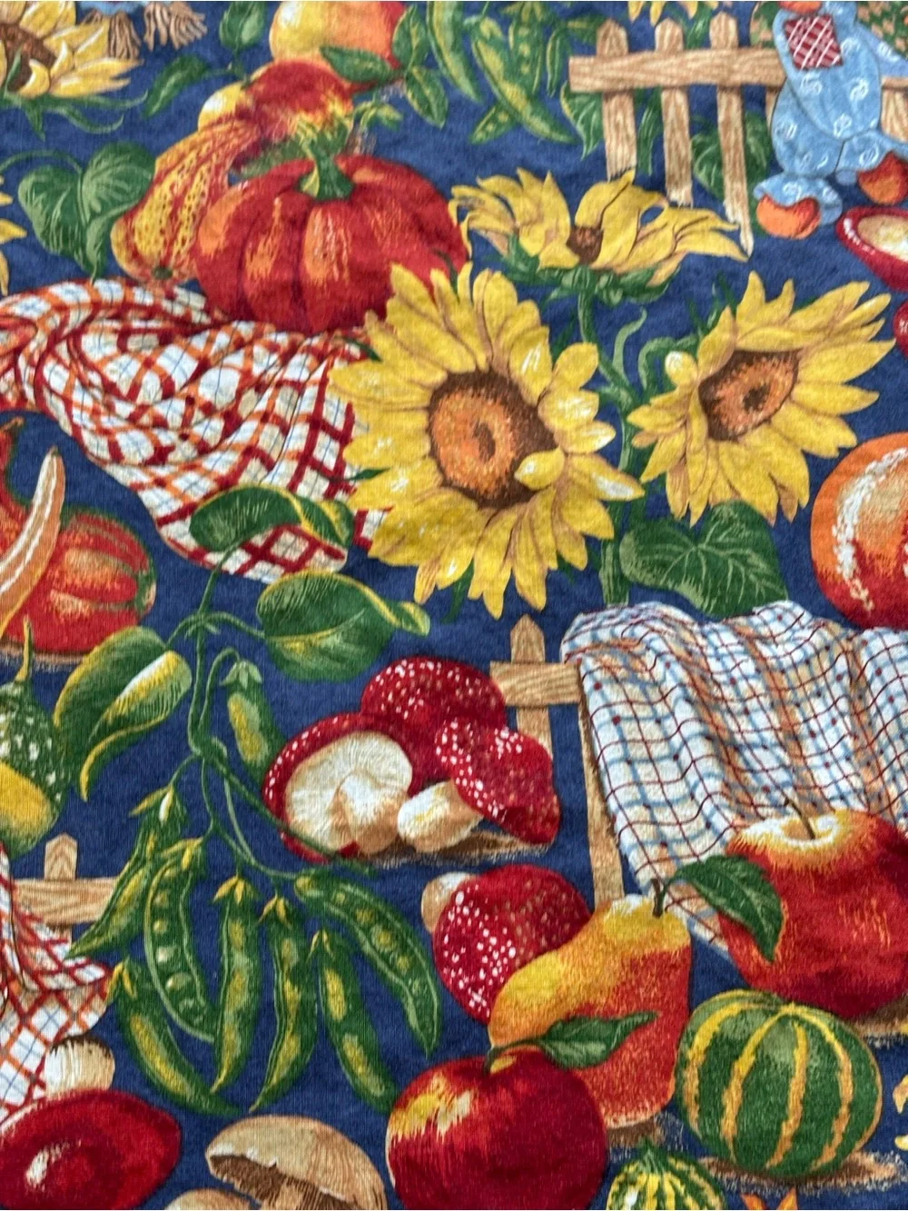 Vintage Joan Kessler Concord Fabric Tablecloth 47”x 41” Fall Sunflower Scarecrow